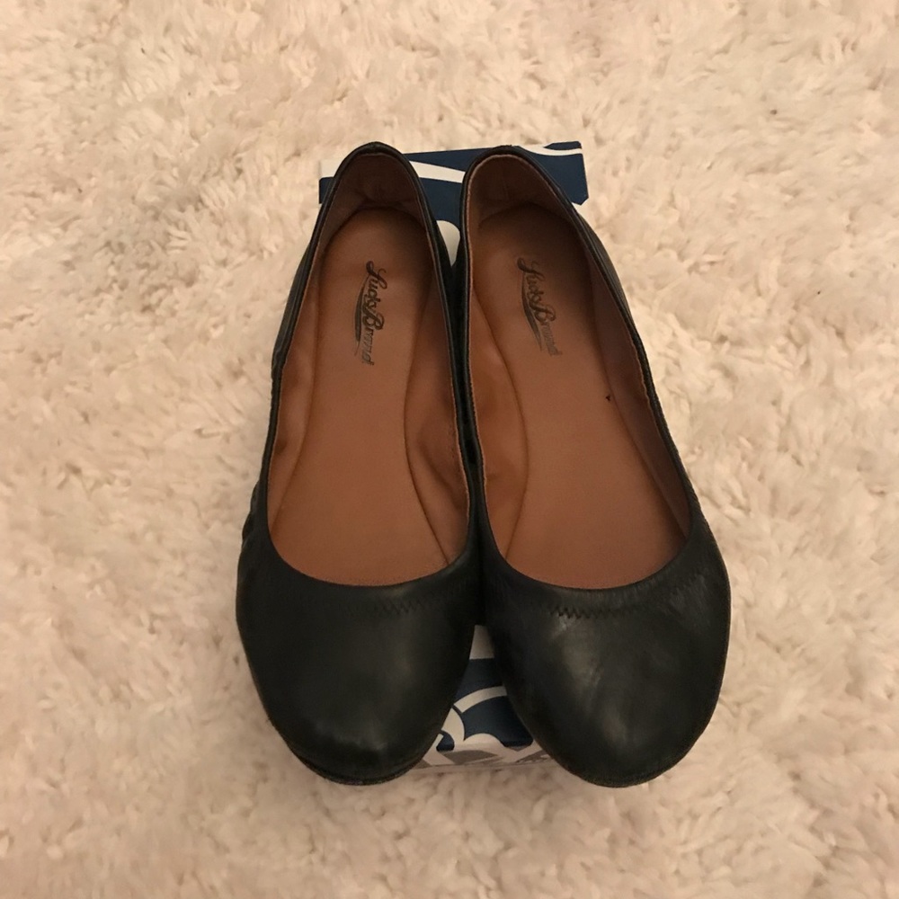 Black flats